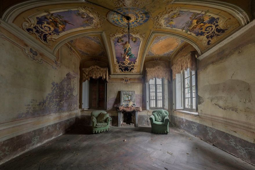30 Abandoned Places In Italy That Look Truly Beautiful