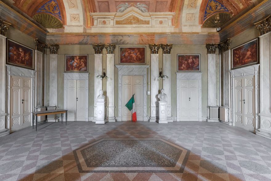 30 Abandoned Places In Italy That Look Truly Beautiful