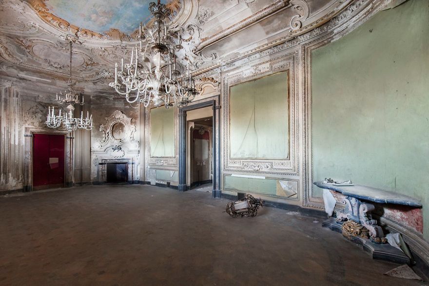 30 Abandoned Places In Italy That Look Truly Beautiful