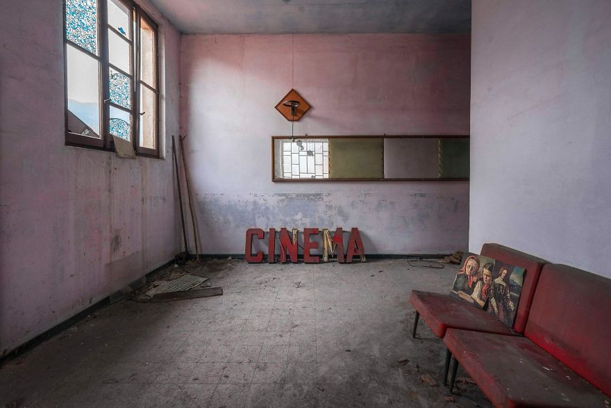 30 Abandoned Places In Italy That Look Truly Beautiful