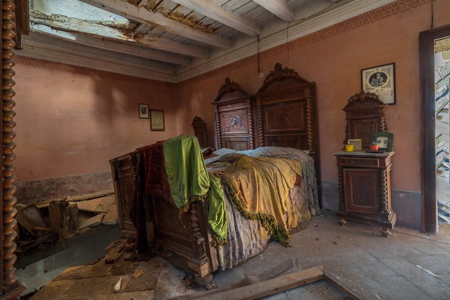 30 Abandoned Places In Italy That Look Truly Beautiful