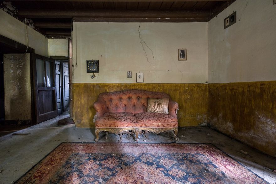 30 Abandoned Places In Italy That Look Truly Beautiful