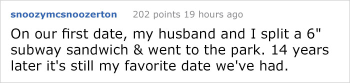 Guy Witnesses Young Man Struggling To Pay For Date In Fancy Restaurant And How Waiter 'Saves' Him Guy Witnesses Young Man Struggling To Pay For Date In Fancy Restaurant And How Waiter 'Saves' Him