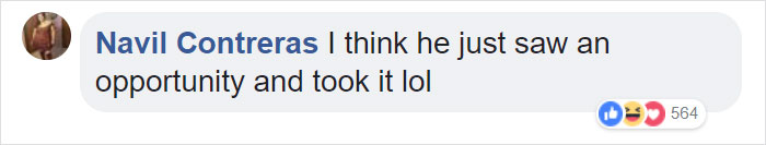 People Are Cracking Up At This Barber Who Shaved A Triangle On Client's Head After Being Shown A Paused Video People Are Cracking Up At This Barber Who Shaved A Triangle On Client's Head After Being Shown A Paused Video