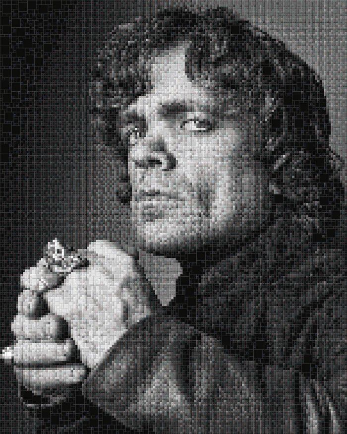 Artist Does Stunning Artwork With LEGO Pieces And You Will Surely Say, "It Is Not Possible"