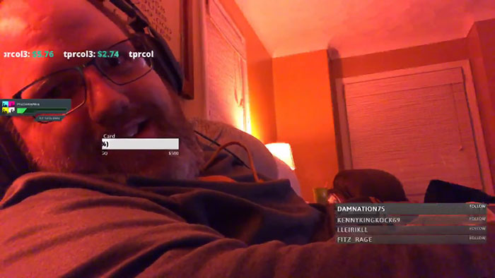 Twitch Streamer Wakes Up After Sleeping For 3 Hours, Finds 200 People Watching Him Twitch Streamer Wakes Up After Sleeping For 3 Hours, Finds 200 People Watching Him
