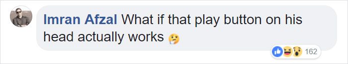 People Are Cracking Up At This Barber Who Shaved A Triangle On Client's Head After Being Shown A Paused Video