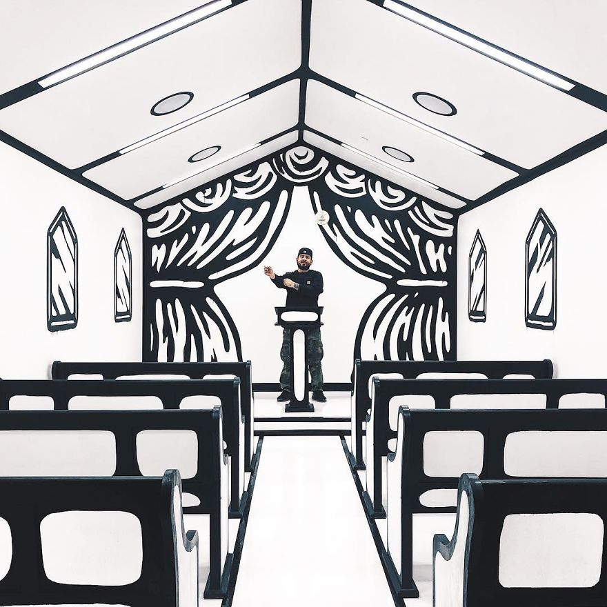 Artist Installs A Cartoon-Style Wedding Chapel In Vegas And It Makes For An Instagram-Worthy Wedding Artist Installs A Cartoon-Style Wedding Chapel In Vegas And It Makes For An Instagram-Worthy Wedding