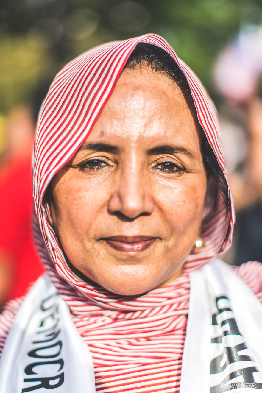 I Photograph The Colorful Faces Of People In Montreal. Up Close And Personal.