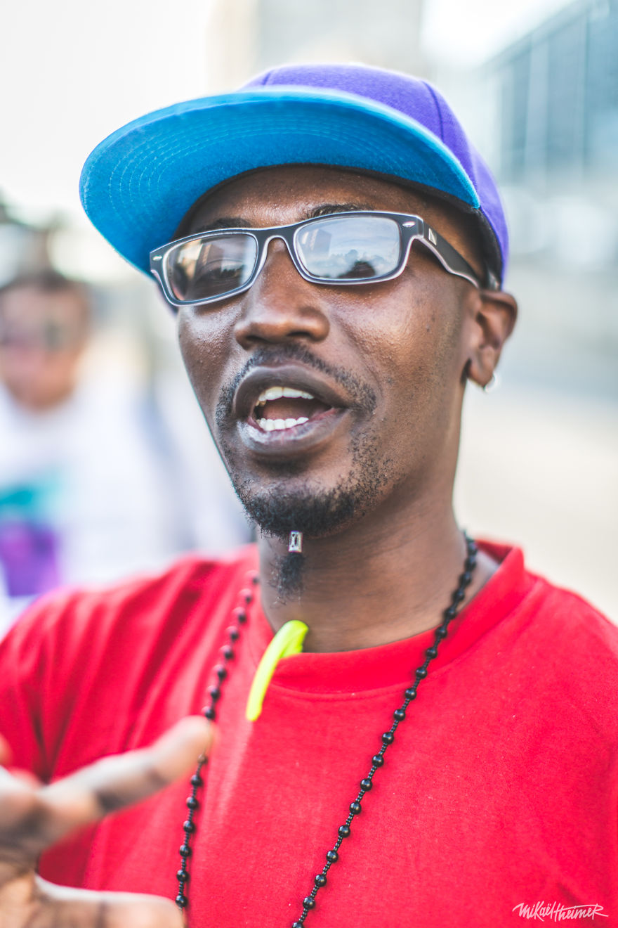 I Photograph The Colorful Faces Of People In Montreal. Up Close And Personal.