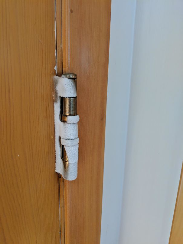 It's So Cold Here In Iowa That There Is Now Frost On The Inside Of My Door Hinges