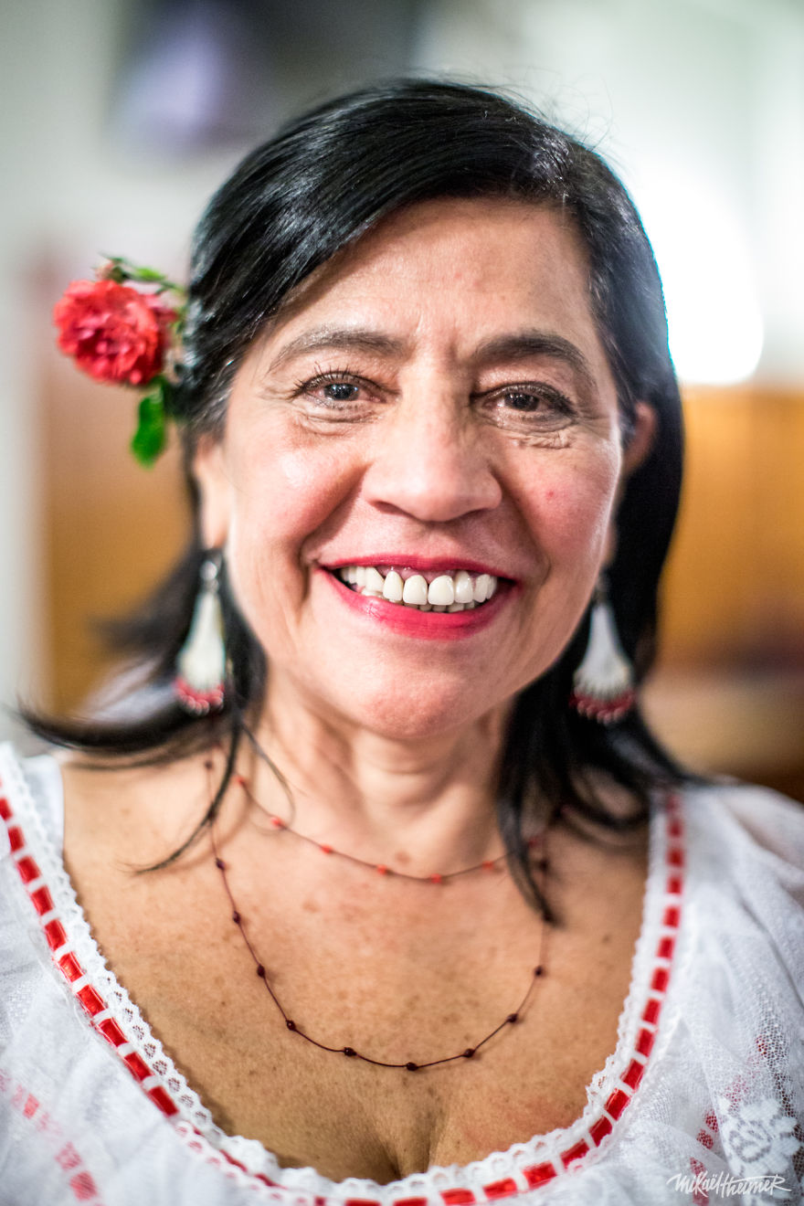 I Photograph The Colorful Faces Of People In Montreal. Up Close And Personal.