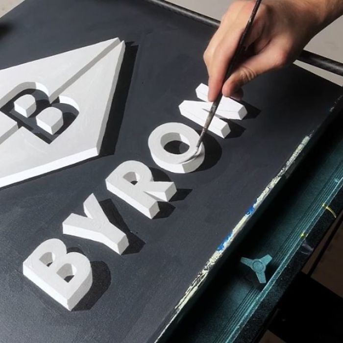 Artist Perfectly Reproduces Freehand Logos