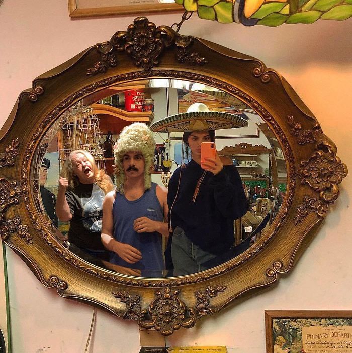 Man-Photoshops-Himself-Kendall-Kirby-Jenner