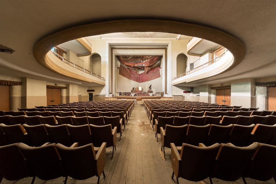 The Most Beautiful Abandoned Theaters In Europe