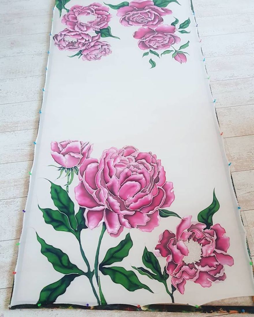 I'm Creating Unique Wearable Art With Handpainted Silk