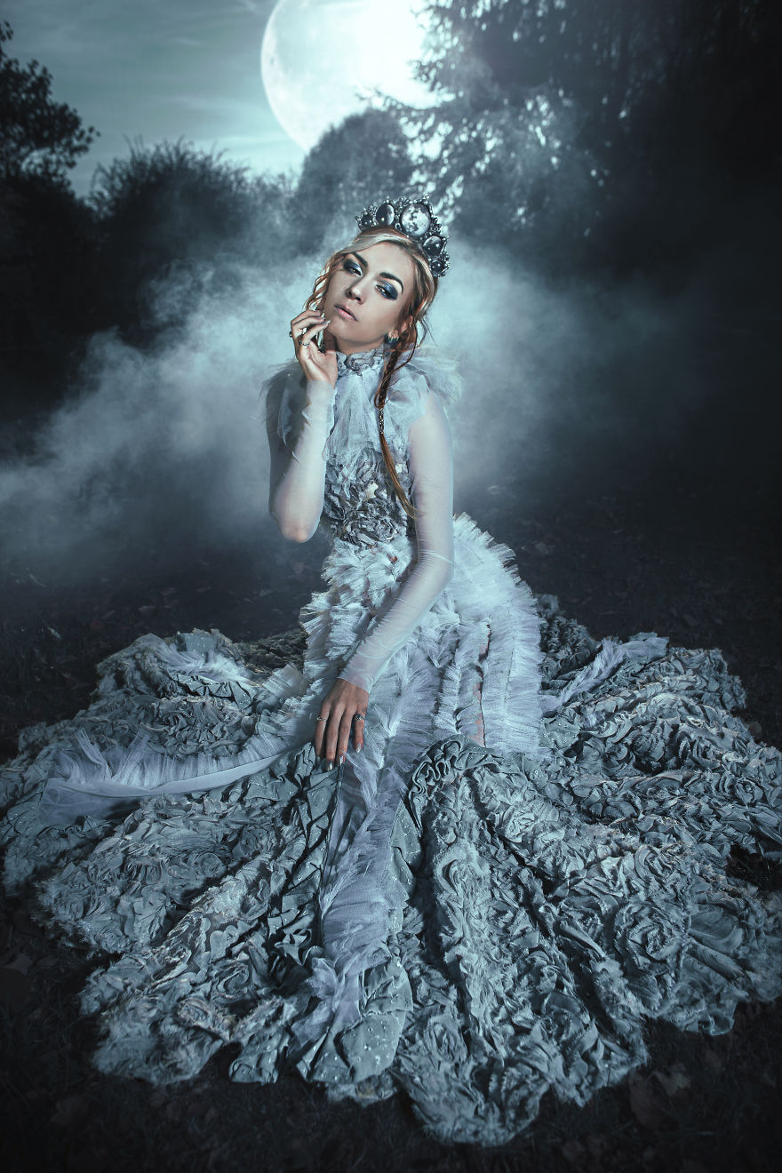 "Little Girl Living In The Belgian Countryside", My Designs Travel Through The World "Little Girl Living In The Belgian Countryside", My Designs Travel Through The World