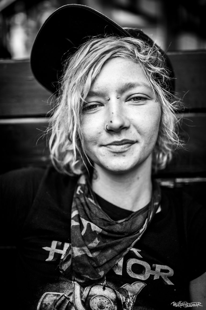 I Photograph The Colorful Faces Of People In Montreal. Up Close And Personal.