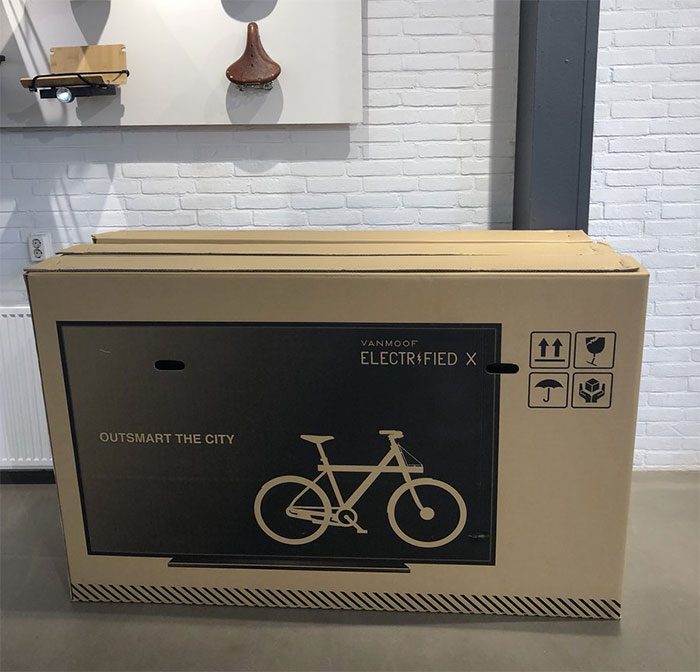 Genius Dutch Company Creates Fake TV Packaging For Their $3,000 Bikes, Reduces Shipping Damage By 80%