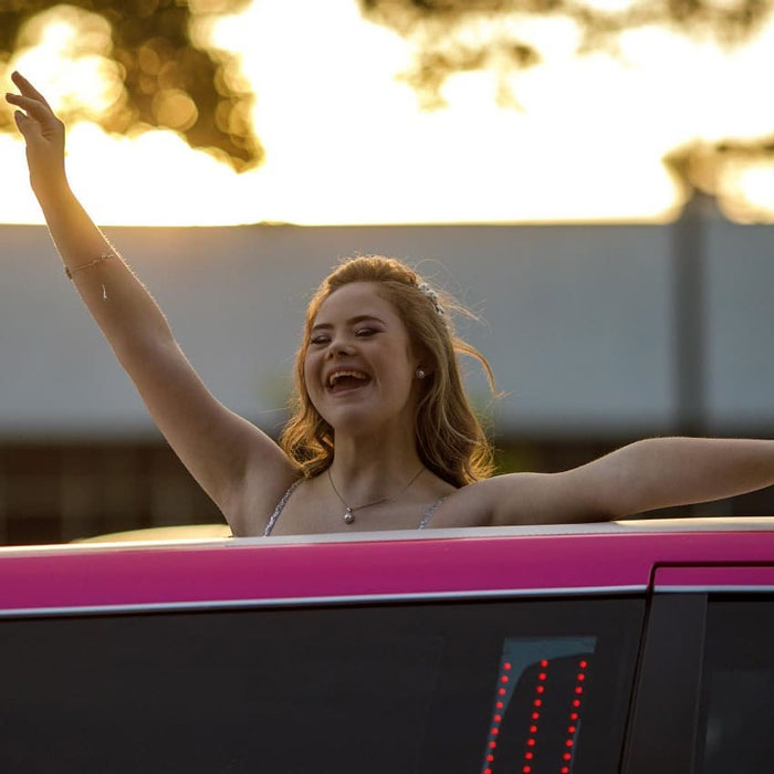 Meet This Teen With Down's Syndrome Who Has Already Signed For 5 Modeling Agencies And Has 50k Followers On Instagram Meet This Teen With Down's Syndrome Who Has Already Signed For 5 Modeling Agencies And Has 50k Followers On Instagram