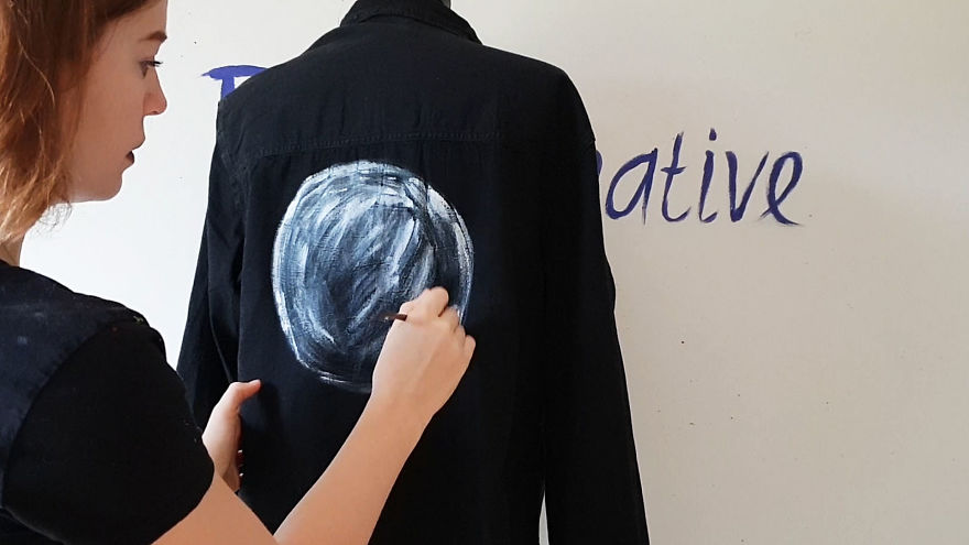 I Turned H&m Shirt Into The Piece Of Art To Spread The Message About Harmful Impact Of Fast Fashion I Turned H&m Shirt Into The Piece Of Art To Spread The Message About Harmful Impact Of Fast Fashion