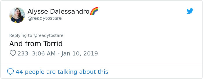 Someone Notices Rihanna's New Lingerie Is Different For Thin And Plus-Size Women, Posts Side-By Side Comparison Someone Notices Rihanna's New Lingerie Is Different For Thin And Plus-Size Women, Posts Side-By Side Comparison