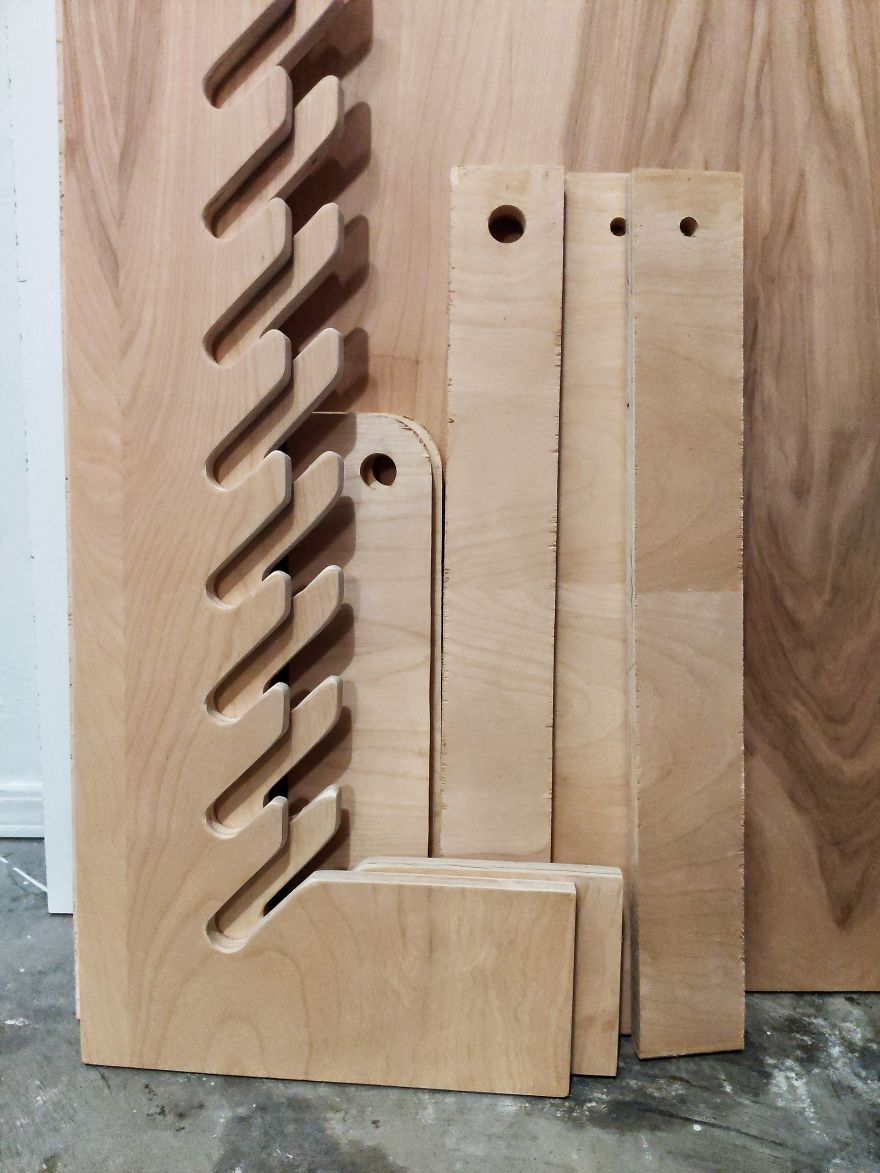 I Made An Adjustable Art Desk With A Wall Mount