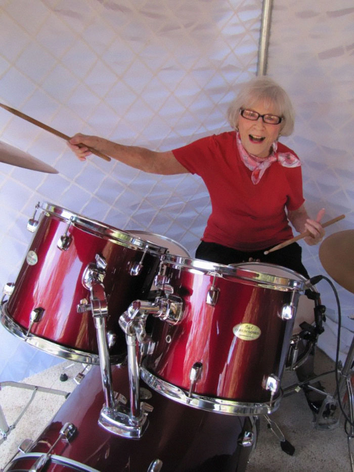 This Woman Started Drumming In 1920 And She Still Has What It Takes At The Age Of 106 This Woman Started Drumming In 1920 And She Still Has What It Takes At The Age Of 106