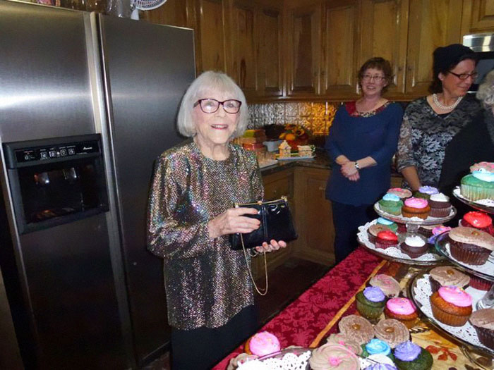 This Woman Started Drumming In 1920 And She Still Has What It Takes At The Age Of 106