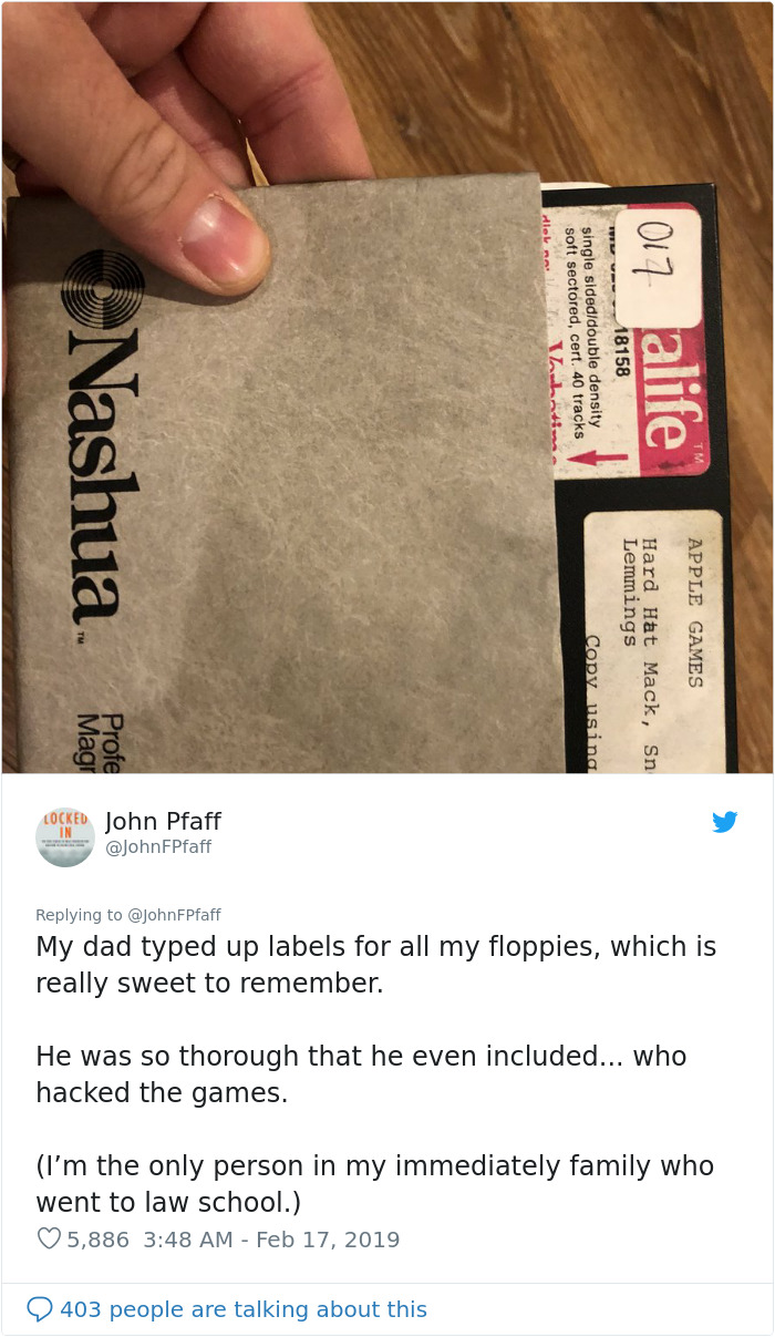 Man Finds A Computer That He Used 35 Years Ago, And It Sill Has A Game He Saved