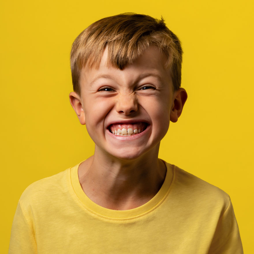 I Photographed 20 Kids As Their Favorite Emoji, And The Results Are So Much Fun