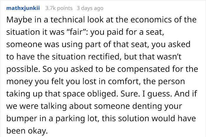 Guy Asks If He's Wrong To Make Obese Man Pay Him $150 For Taking Up Part Of His Seat On A 5-Hour Flight Guy Asks If He's Wrong To Make Obese Man Pay Him $150 For Taking Up Part Of His Seat On A 5-Hour Flight