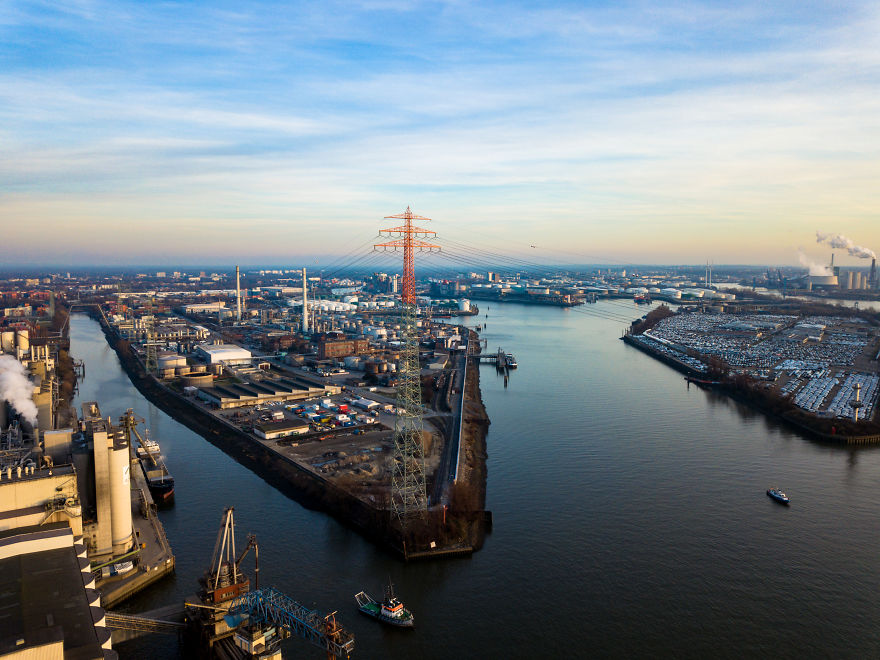 My Day In Hamburg. Interesting Spots In Altona. Lets Fly!