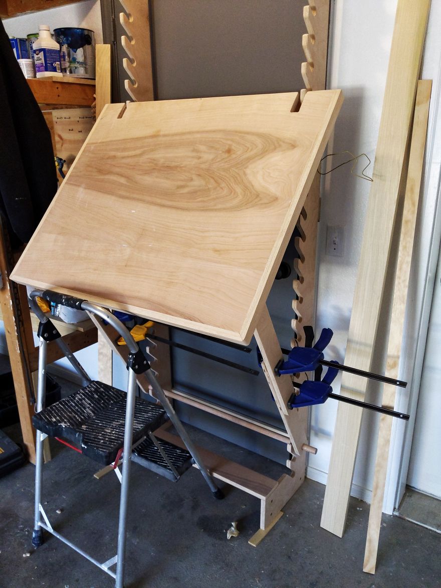I Made An Adjustable Art Desk With A Wall Mount