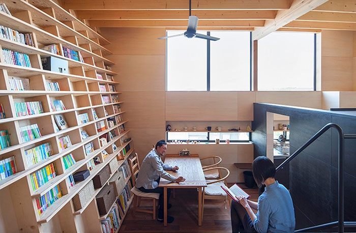 Japanese Architect Presents A Special Bookshelf For Book Lovers Who Live In Seismic Zones