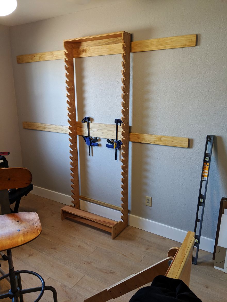 I Made An Adjustable Art Desk With A Wall Mount