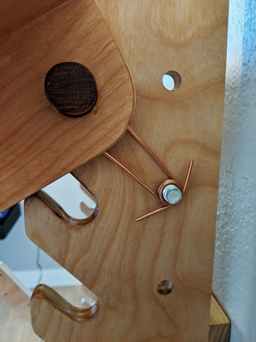 I Made An Adjustable Art Desk With A Wall Mount