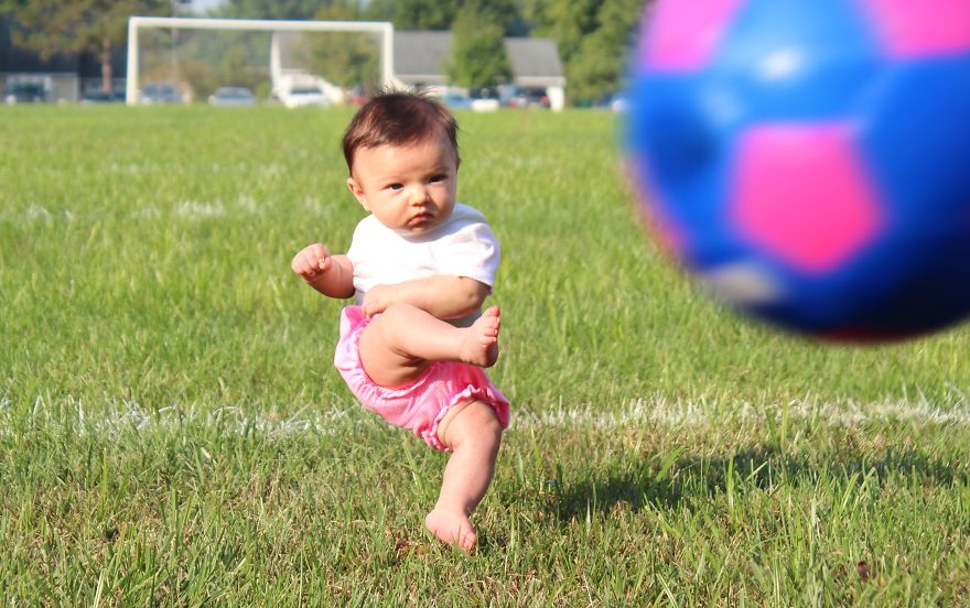 Two Years Ago I Took These 13 Photos Of My Daughter Doing Sports