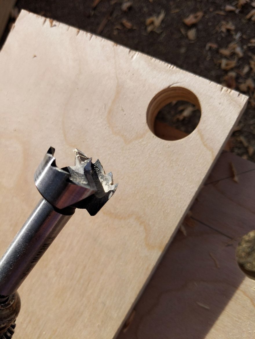 I Made An Adjustable Art Desk With A Wall Mount