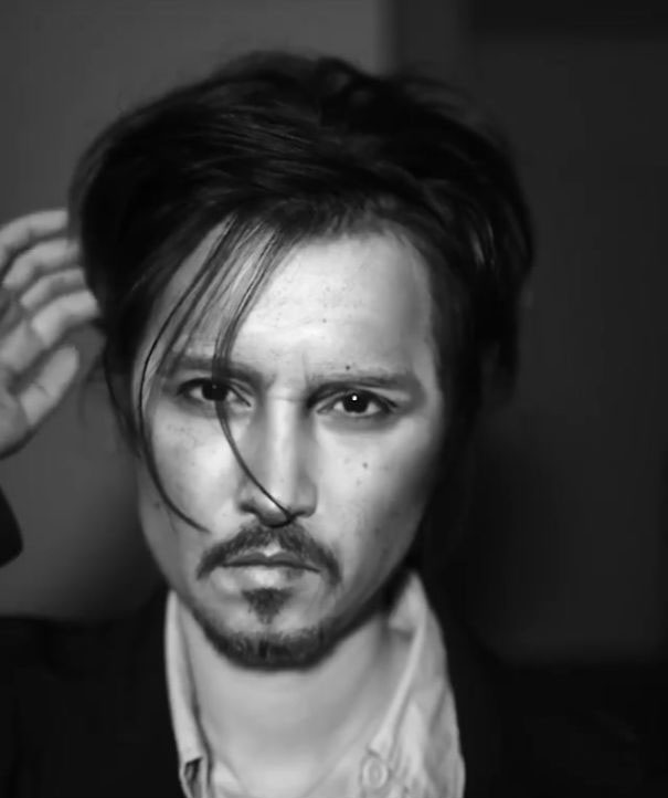 Chinese Make-Up Artist With An Audience Of 360k Followers On Instagram Turns Herself Into Johnny Depp Chinese Make-Up Artist With An Audience Of 360k Followers On Instagram Turns Herself Into Johnny Depp