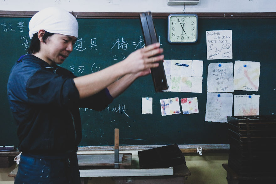 In Japan, I Documented My Experience Meeting Local Artisans Who Preserve Centuries-Old Crafts In Japan, I Documented My Experience Meeting Local Artisans Who Preserve Centuries-Old Crafts