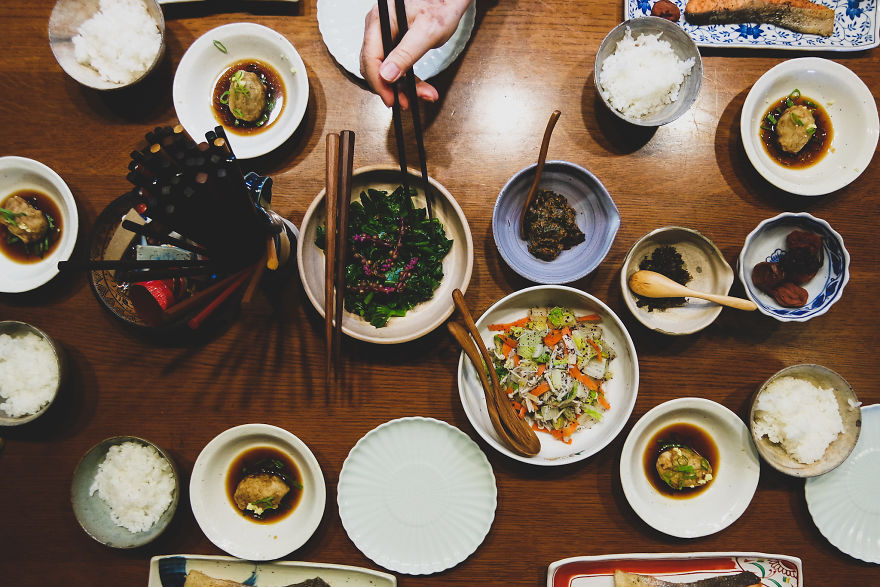 In Japan, I Documented My Experience Meeting Local Artisans Who Preserve Centuries-Old Crafts In Japan, I Documented My Experience Meeting Local Artisans Who Preserve Centuries-Old Crafts