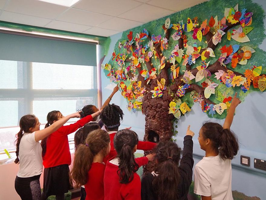 Artist Transforms Dreary School Library Into A Colourful, Inspirational Space!