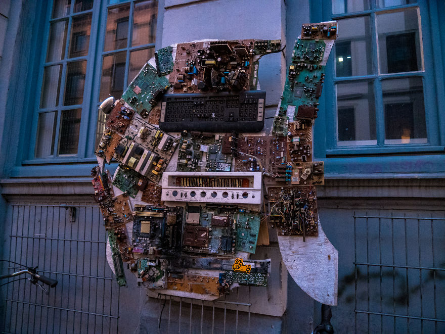 My Day In Hamburg. Interesting Spots In Altona. Lets Fly!