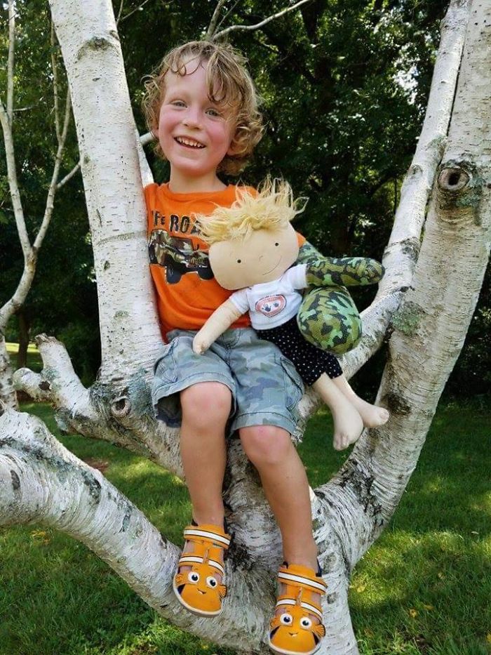 This Woman Brings Smiles To Children's Faces By Making Custom Dolls That Match The Disabilities Of Their Owners