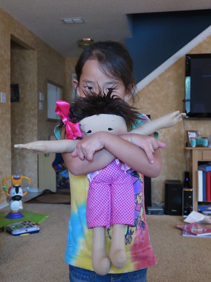 This Woman Brings Smiles To Children's Faces By Making Custom Dolls That Match The Disabilities Of Their Owners This Woman Brings Smiles To Children's Faces By Making Custom Dolls That Match The Disabilities Of Their Owners