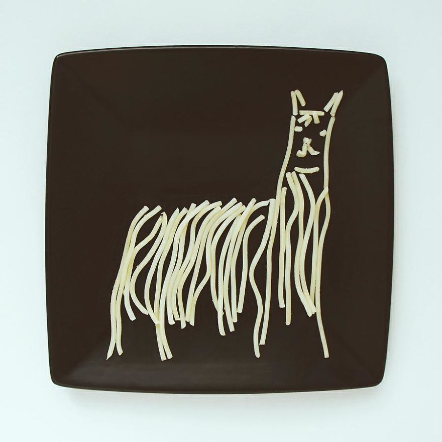 Russian Artist Transforms Everyday Objects Into "Something Else"