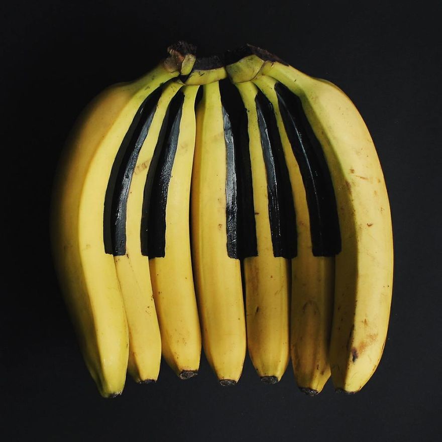 Russian Artist Transforms Everyday Objects Into "Something Else"