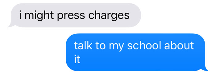 Teen Goes Against Anti-Vaxx Mom And Gets Vaccinated At School, Mom Has A Major Meltdown