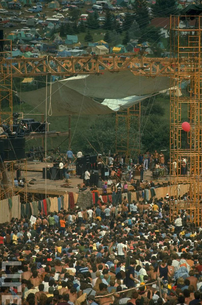 Someone Found Note Listing What Different Musicians Got Paid At Woodstock '69 Someone Found Note Listing What Different Musicians Got Paid At Woodstock '69